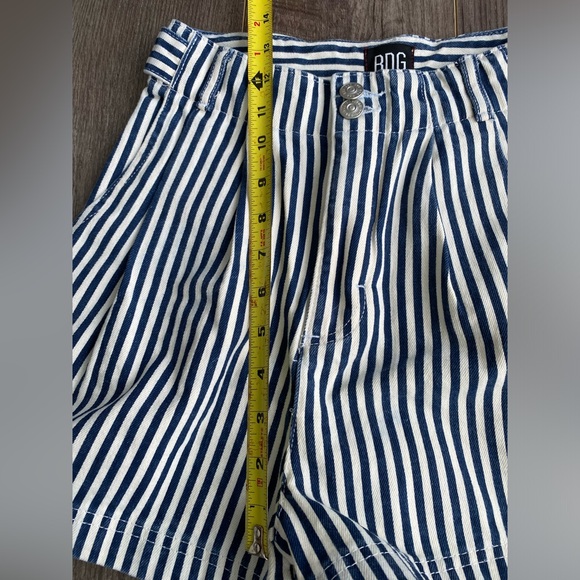 NWT Urban Outfitters BDG super high rise striped trouser shorts 100% cotton - Picture 13 of 13